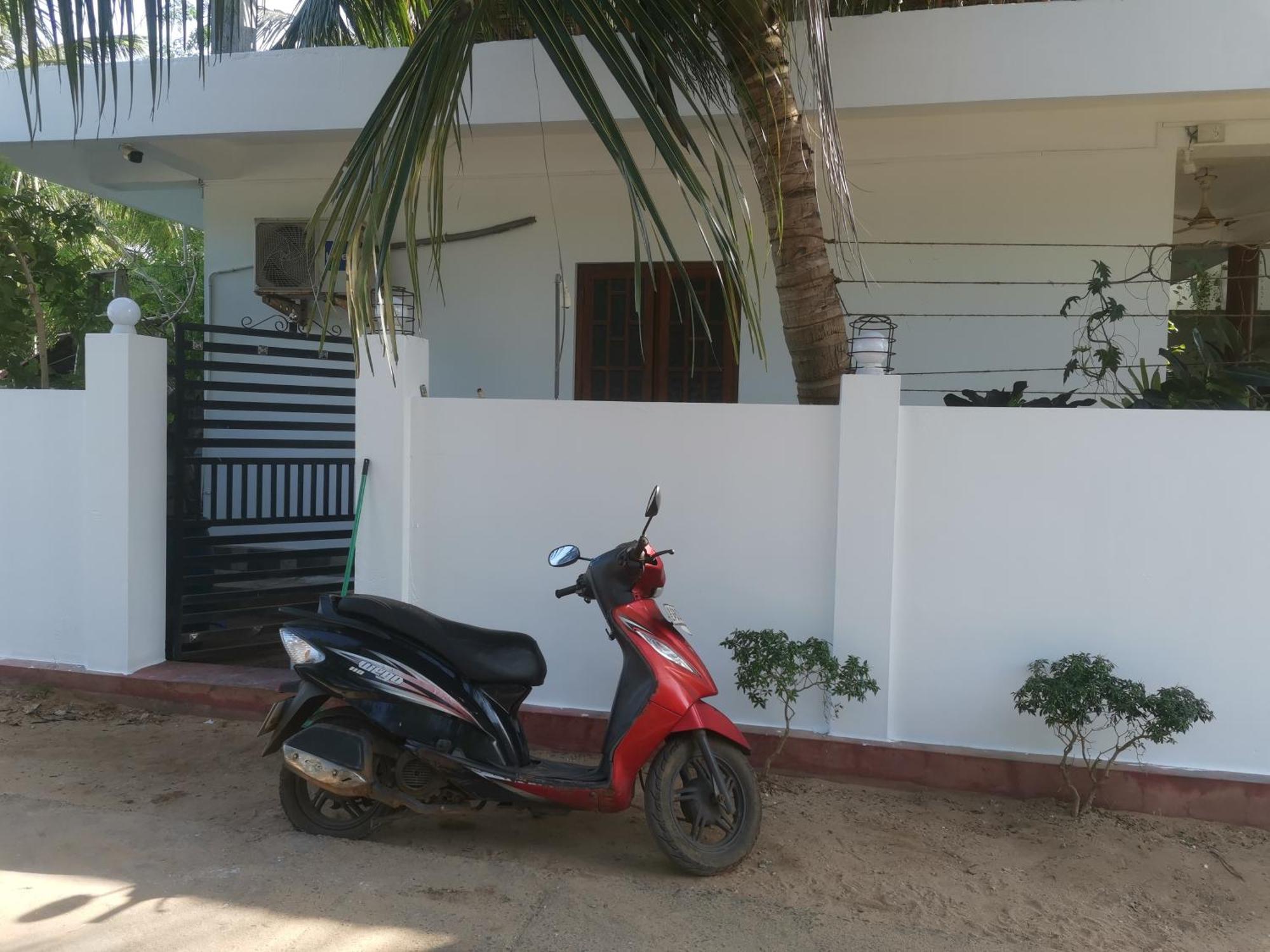 Surf Reef Beach Trincomalee Dış mekan fotoğraf