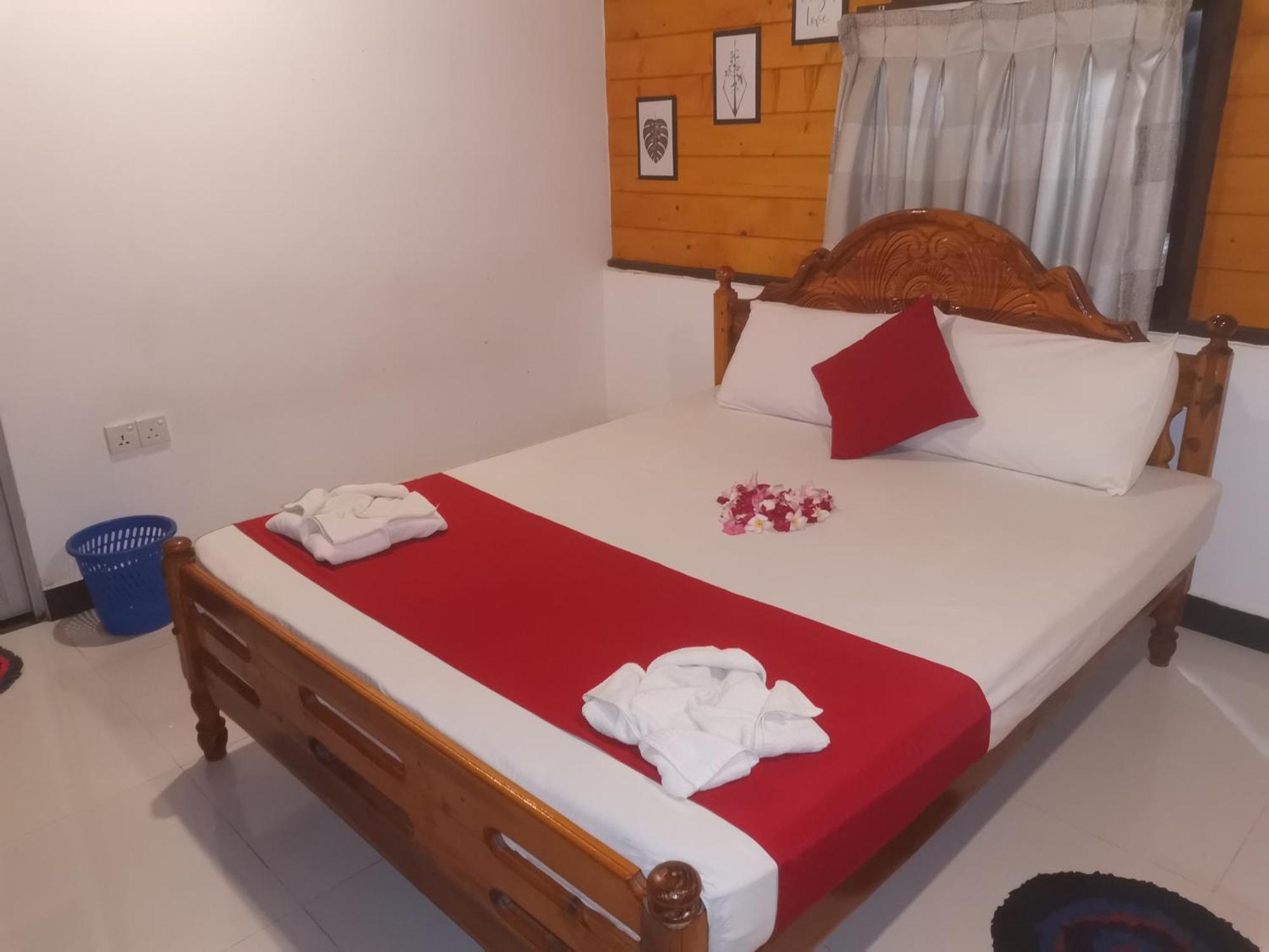Surf Reef Beach Trincomalee Dış mekan fotoğraf