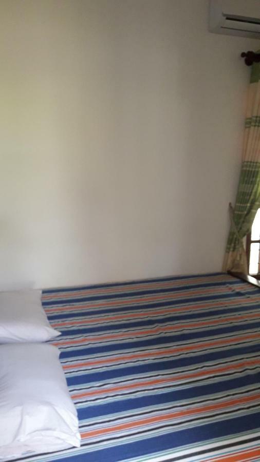 Surf Reef Beach Trincomalee Dış mekan fotoğraf